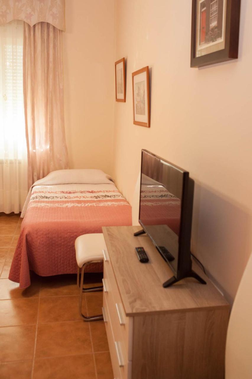 Pensjonat La Rosaleda De Orgaz Zewnętrze zdjęcie