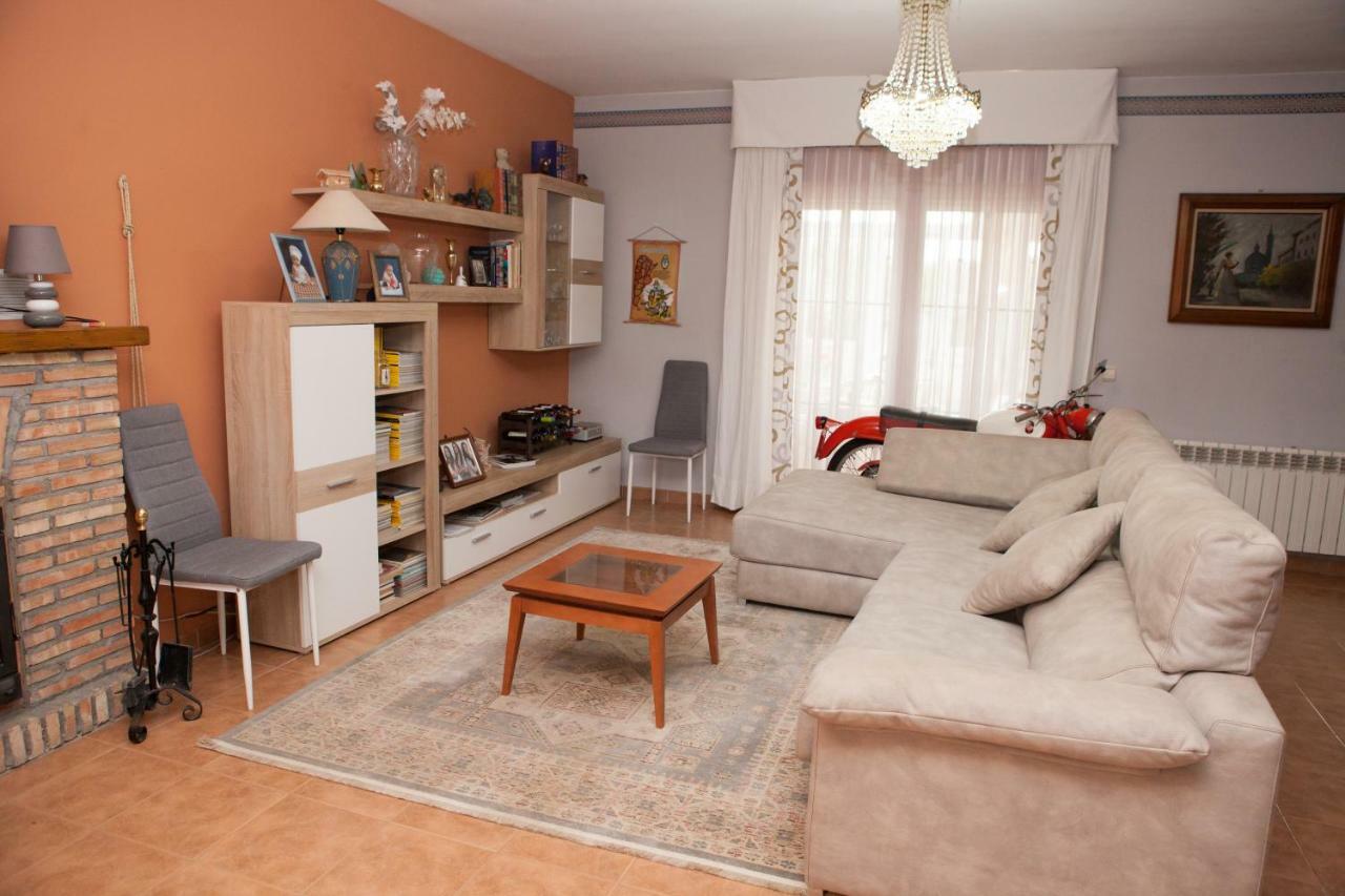 Pensjonat La Rosaleda De Orgaz Zewnętrze zdjęcie